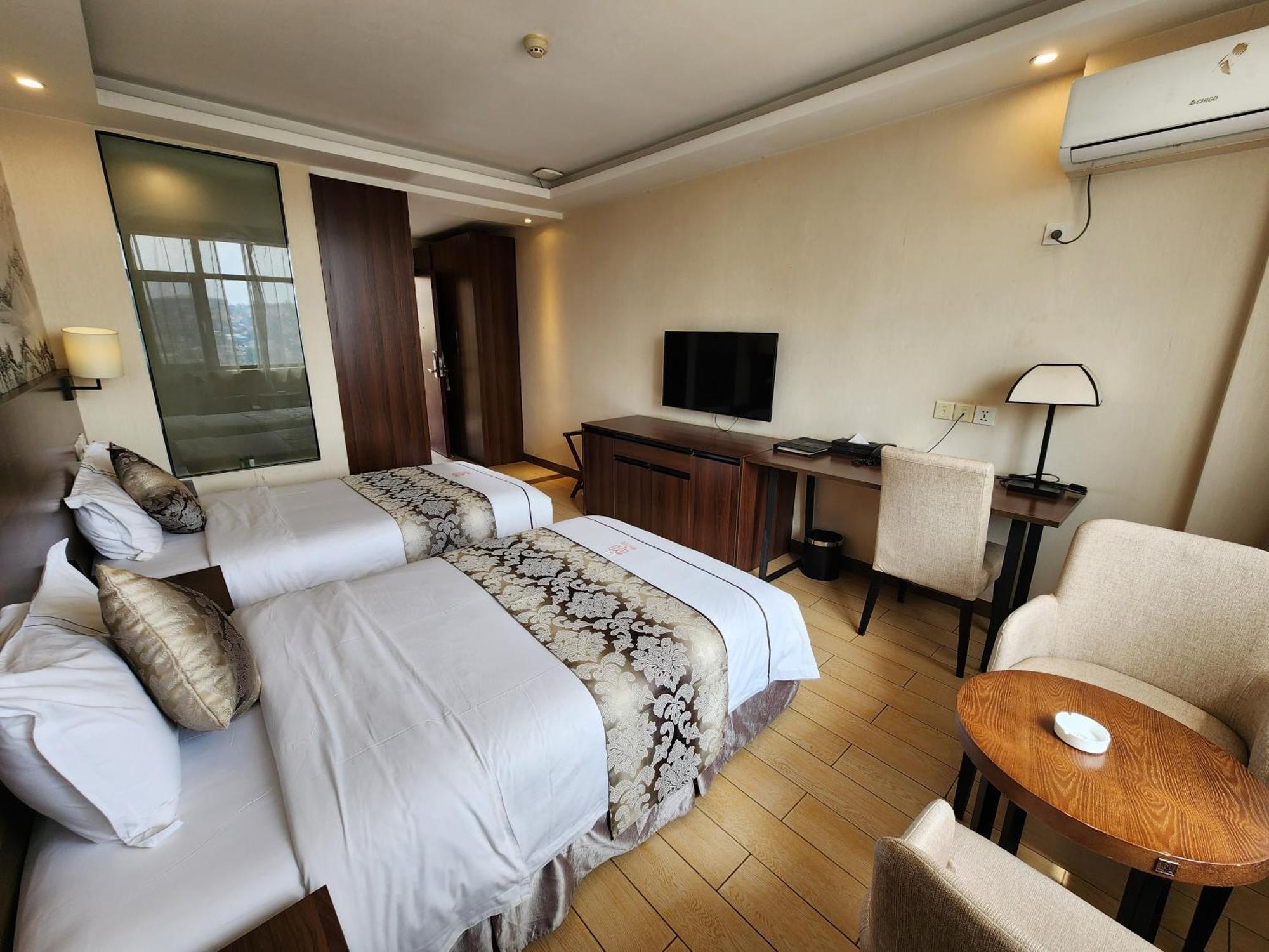 Dmall Hotel Kigali Exterior photo