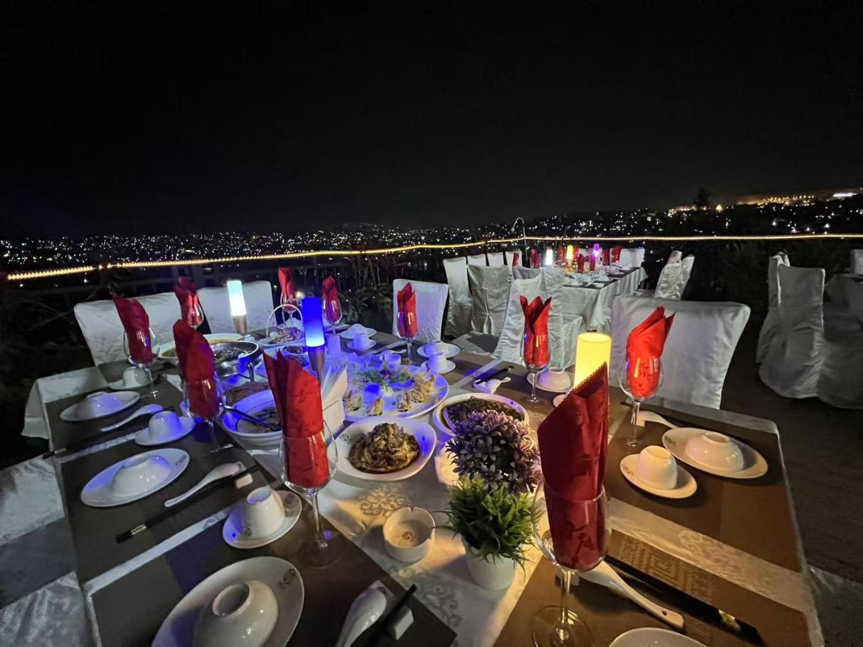 Dmall Hotel Kigali Exterior photo
